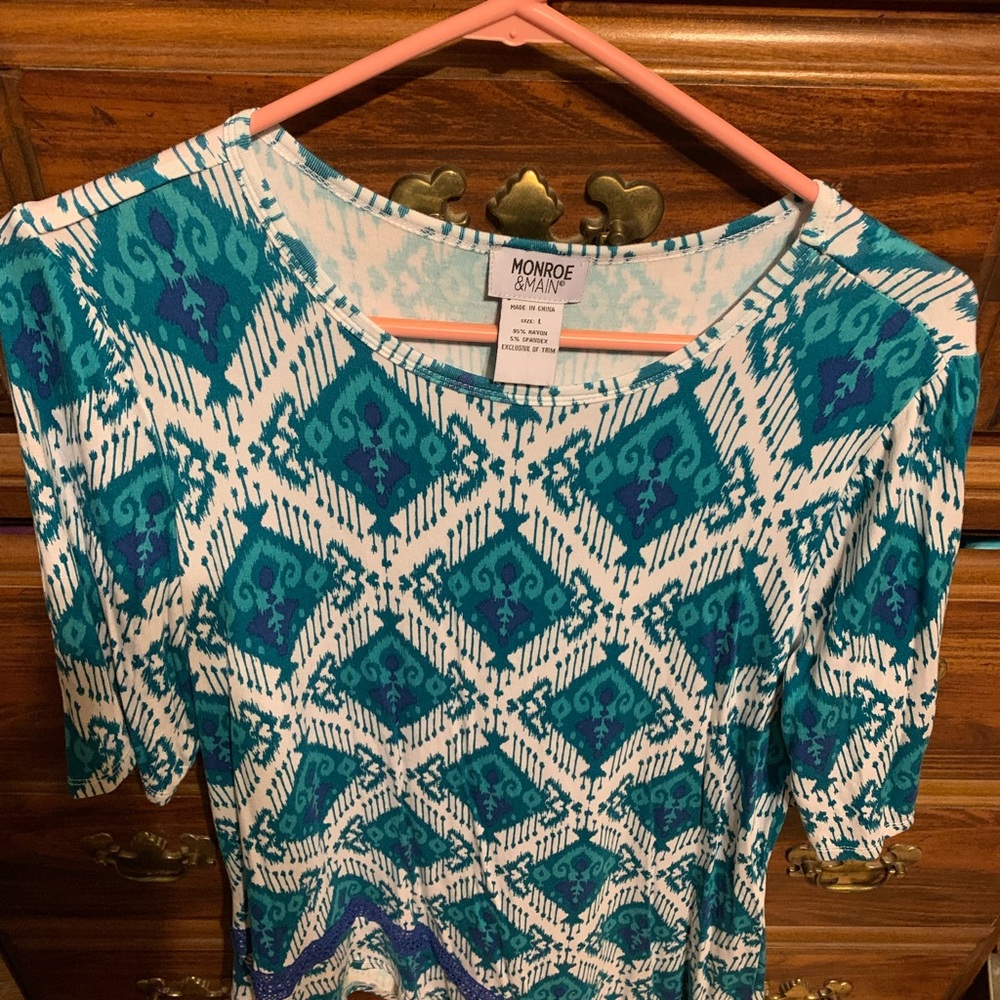 Short sleeve blouse